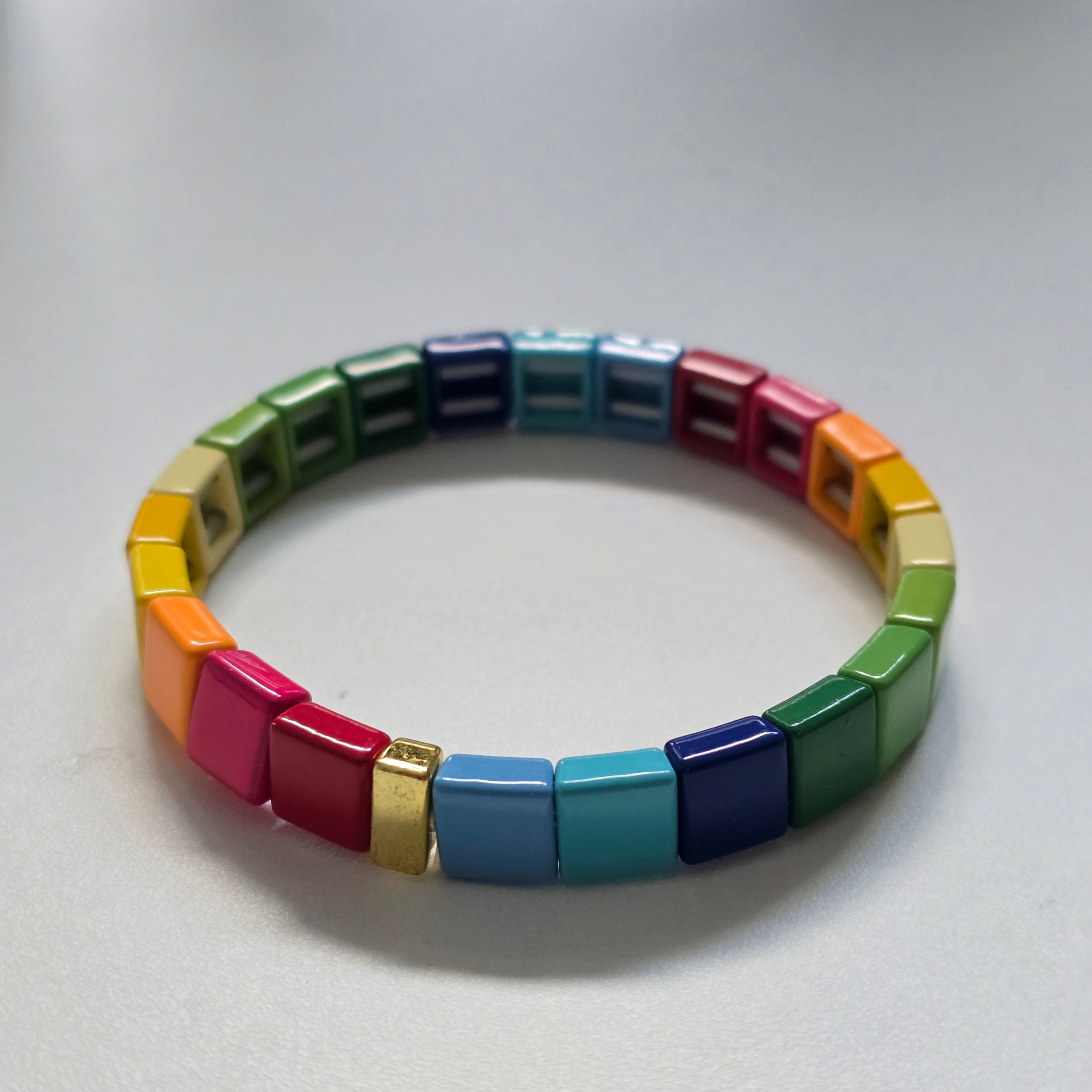 LOVE Armband
