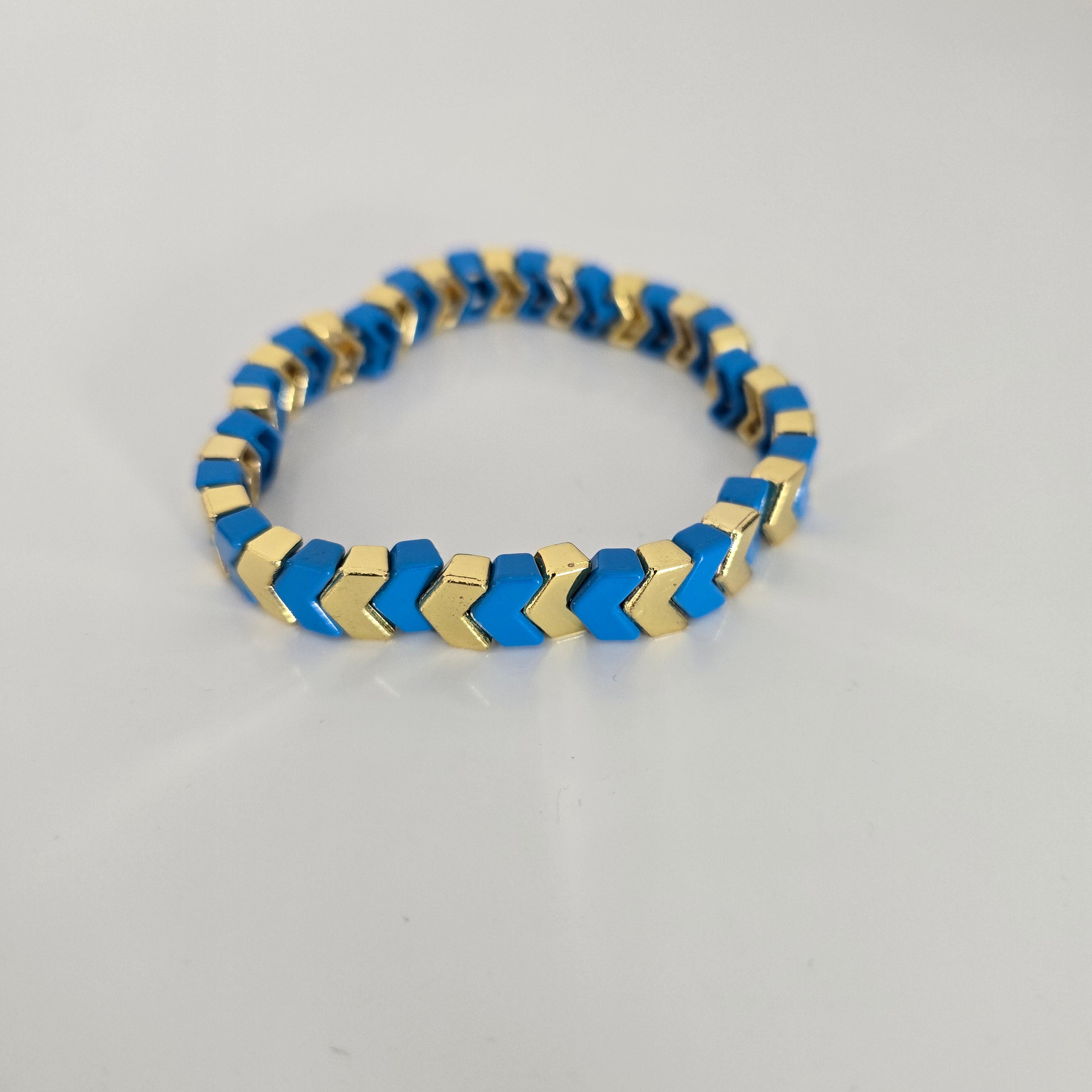 LOVE Armband