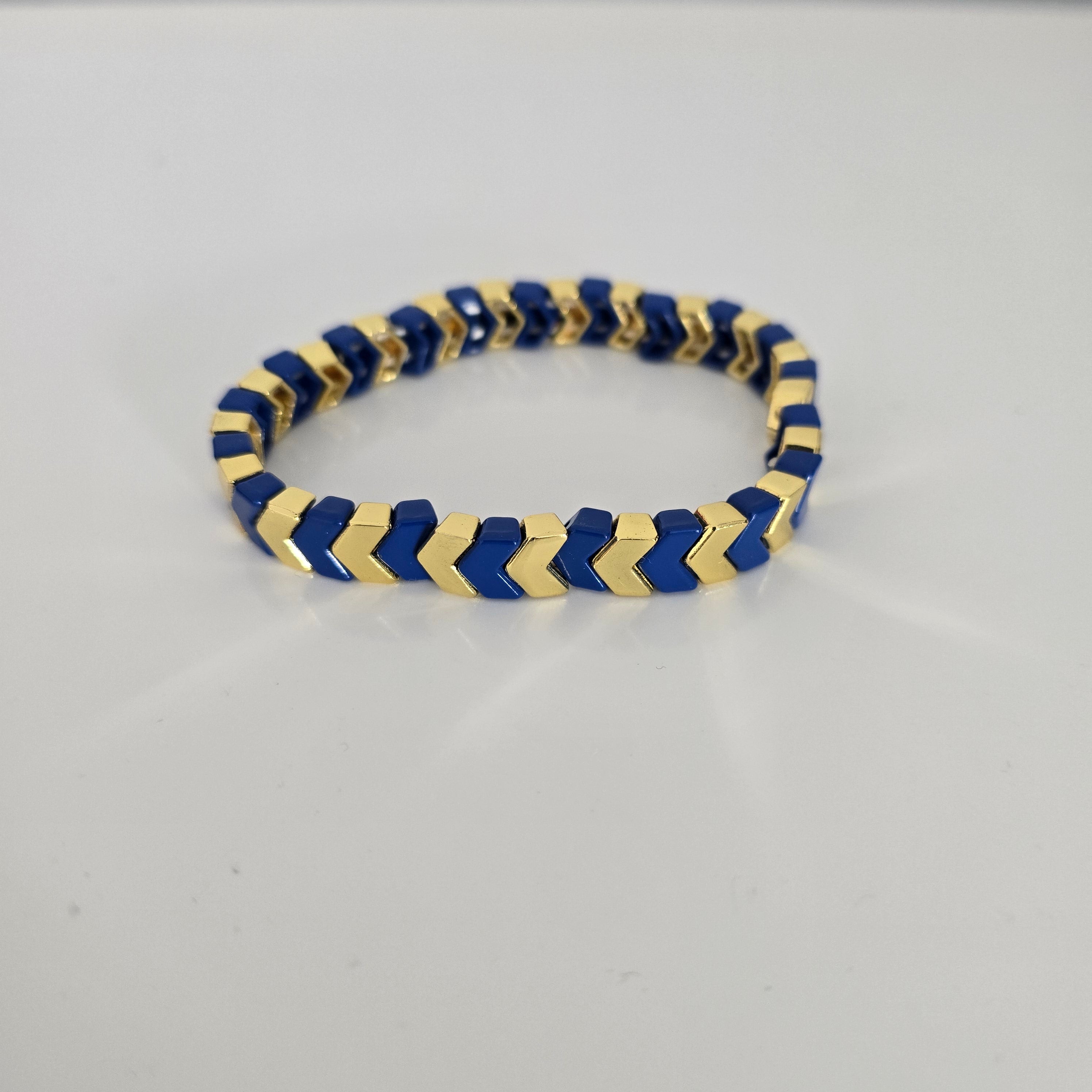 LOVE Armband