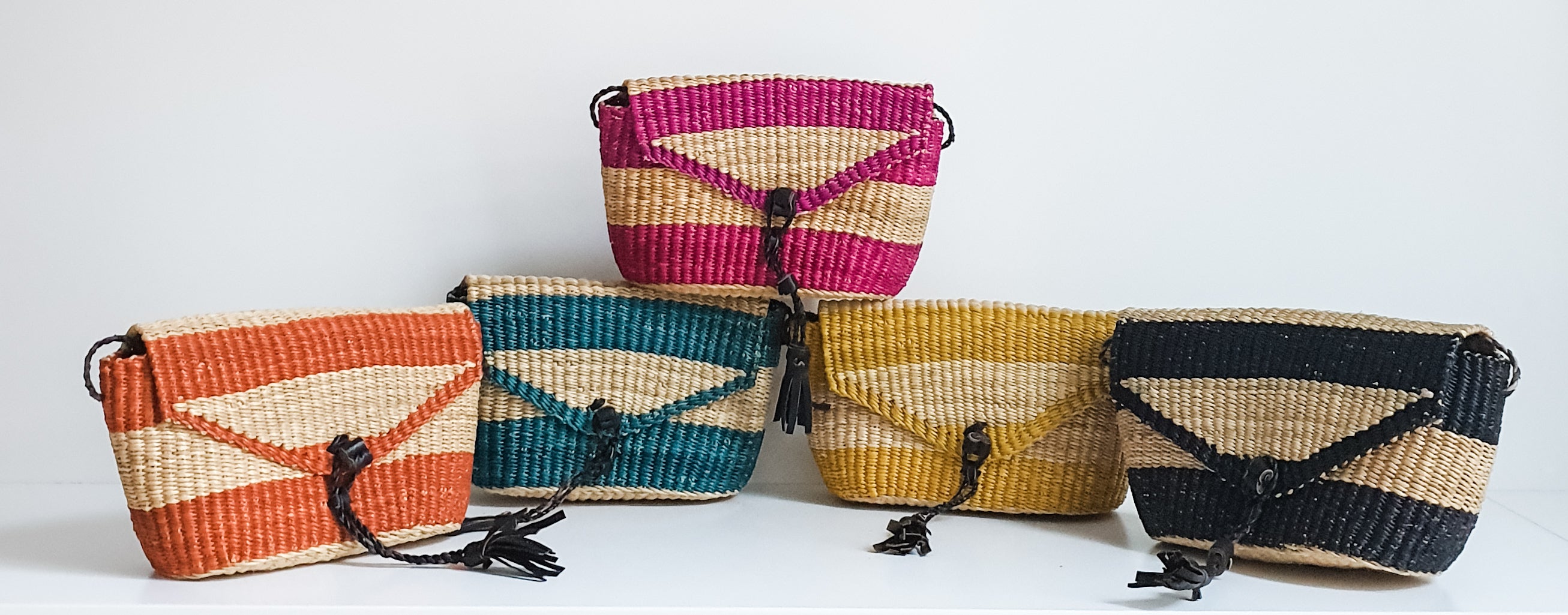 Basic Clutch Blue
