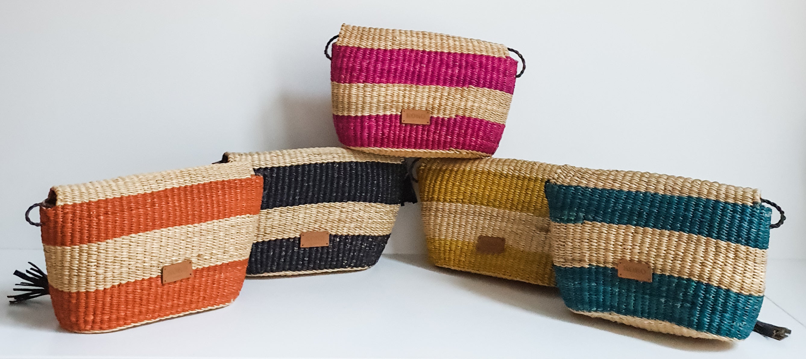Basic Clutch Blue